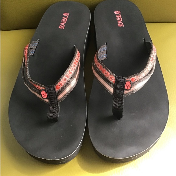 livie and luca white sandals